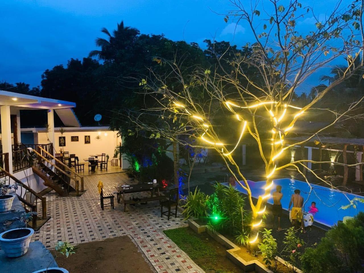 Lily Resort Udawalawe Exterior photo