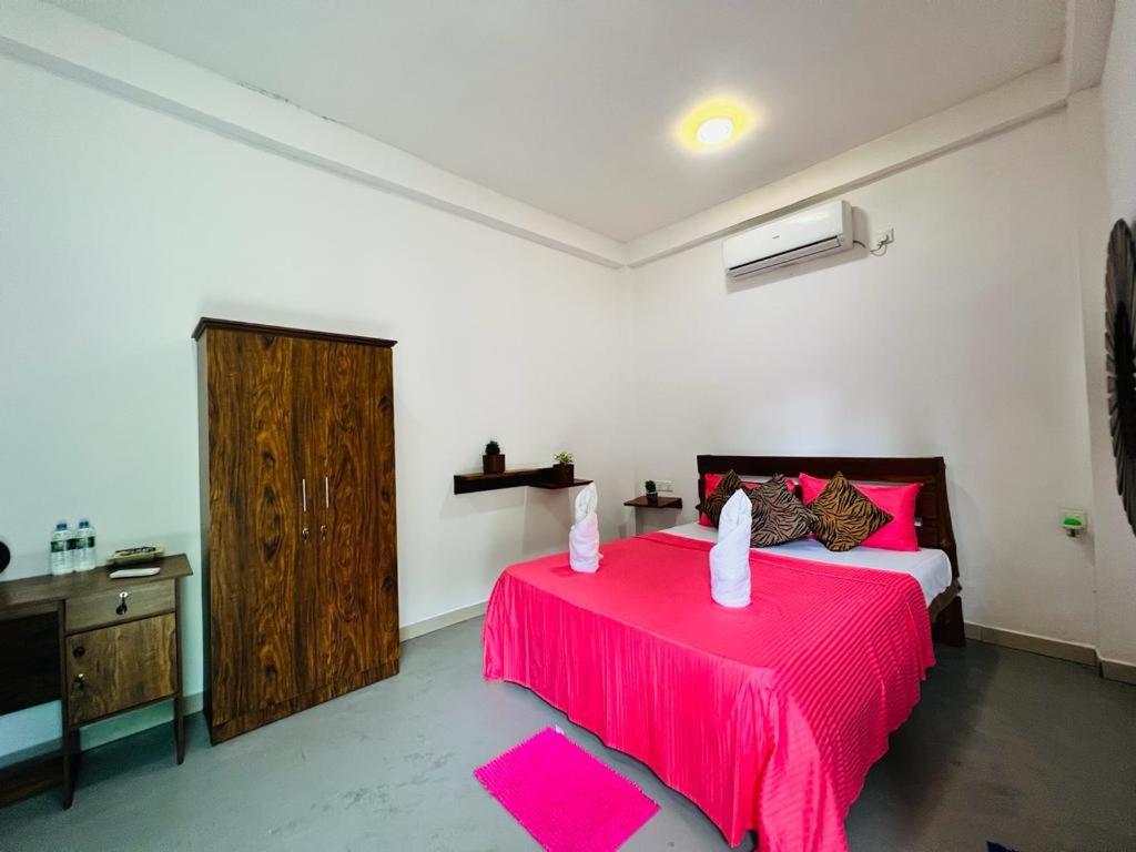 Lily Resort Udawalawe Exterior photo
